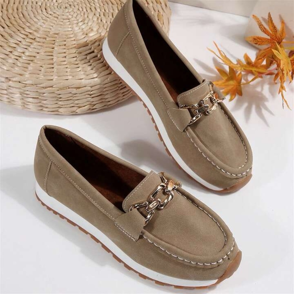 SHEIN Camel Loafers with Gold Chain Accent